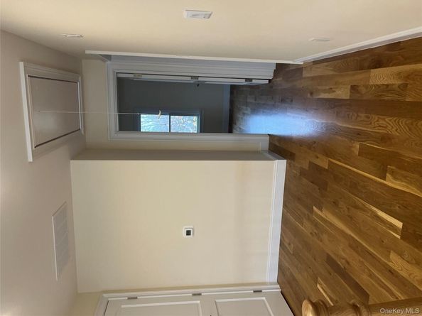 19 Sunlight Hill, Yonkers NY 10704