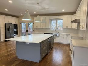 19 Sunlight Hill, Yonkers NY 10704