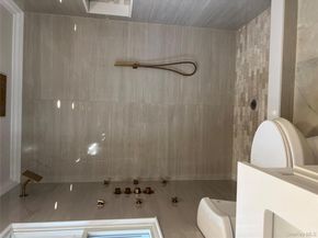 19 Sunlight Hill, Yonkers NY 10704