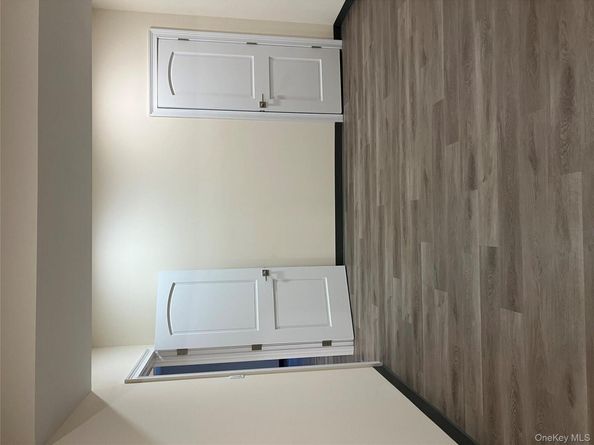 19 Sunlight Hill, Yonkers NY 10704