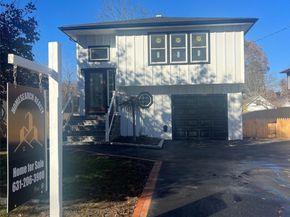 79 Railroad Street, Greenlawn NY 11740