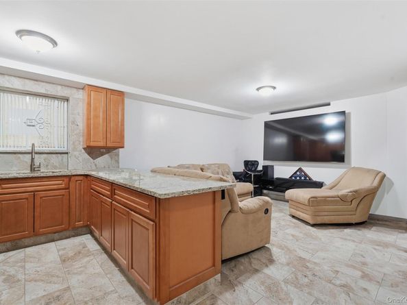 1679 Unionport Road, Bronx NY 10462