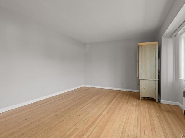 124 Kilburn Road S, Garden City South NY 11530