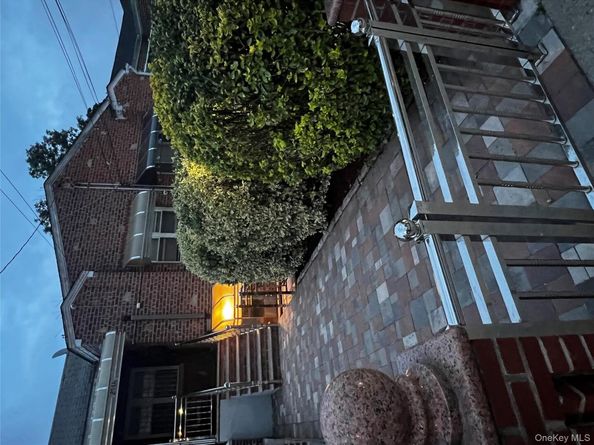 2546 Wilson Avenue, Bronx NY 10469