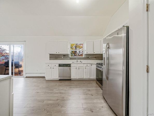 1 Wendy Drive, Farmingville NY 11738