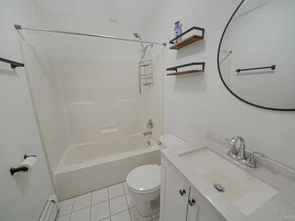 1 Wendy Drive, Farmingville NY 11738