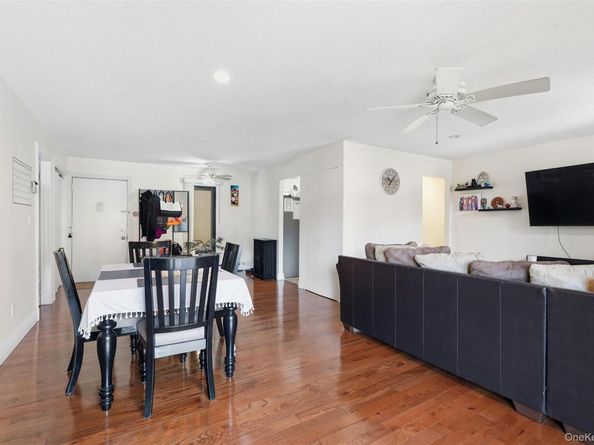 11 Granada Cres 6, White Plains NY 10603