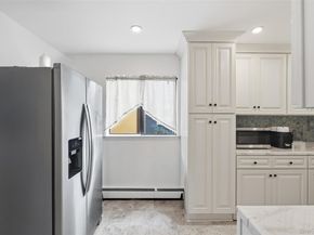 11 Granada Cres 6, White Plains NY 10603