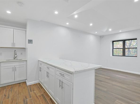 2545 Sedgwick Avenue 3, Bronx NY 10468