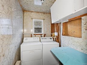 10 West Street, Middle Island NY 11953