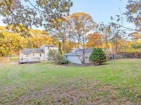 10 West Street, Middle Island NY 11953