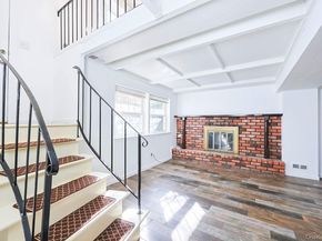 15 Mayflower Lane, East Setauket NY 11733