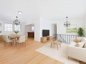 15 Mayflower Lane, East Setauket NY 11733