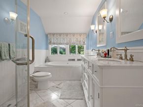 342 Woodbury Road, Cold Spring Harbor NY 11724