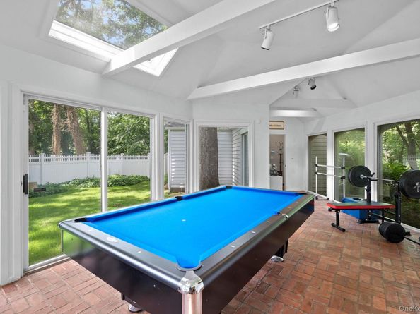 342 Woodbury Road, Cold Spring Harbor NY 11724