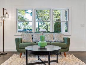 10 Shinnecock Lane, Hampton Bays NY 11946