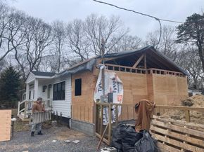 10 Shinnecock Lane, Hampton Bays NY 11946