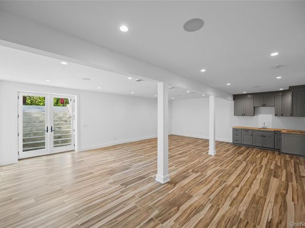 128 Priscilla Avenue, Flanders NY 11901