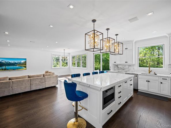 128 Priscilla Avenue, Flanders NY 11901