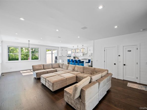 128 Priscilla Avenue, Flanders NY 11901