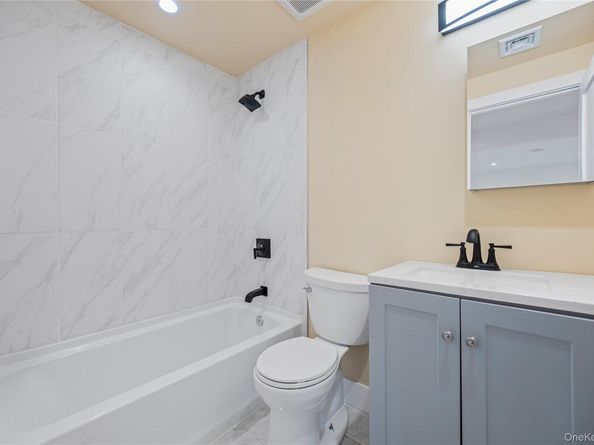 128 Priscilla Avenue, Flanders NY 11901