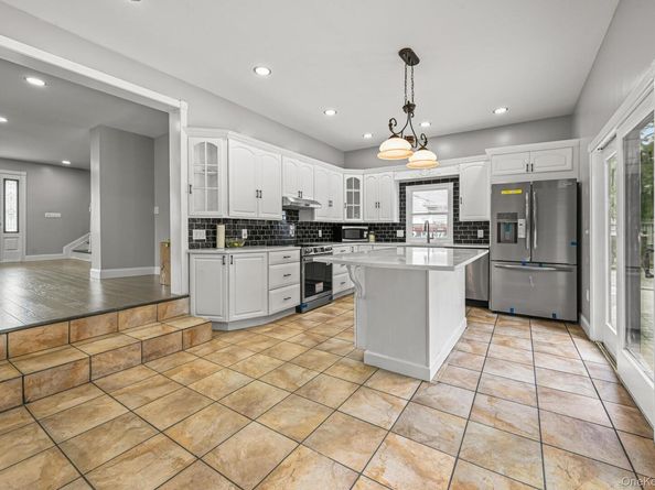 47 Yuma Lane, East Islip NY 11730