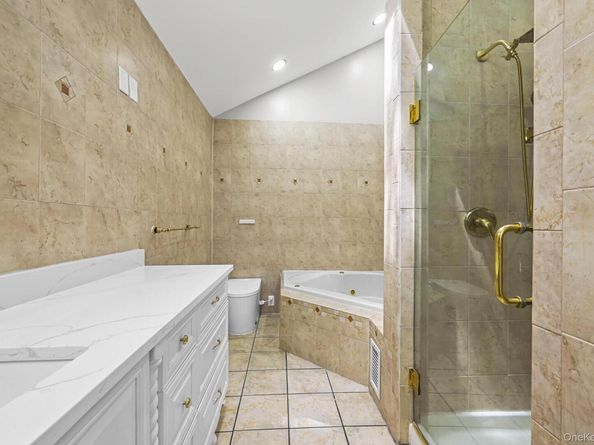 47 Yuma Lane, East Islip NY 11730