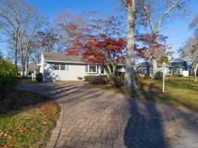 14 Whiting Road, East Quogue NY 11942