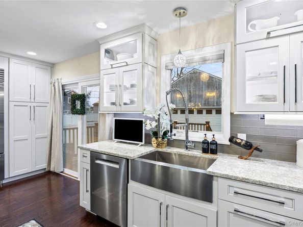 3641 Sarah Drive, Wantagh NY 11793