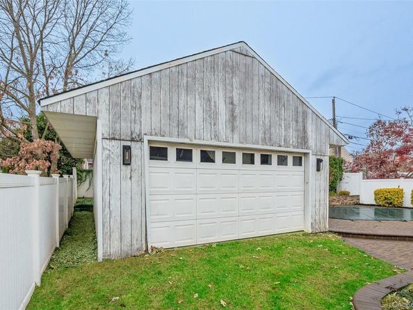 3641 Sarah Drive, Wantagh NY 11793