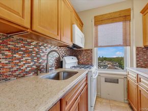 84-49 168th Street 4S, Jamaica Hills NY 11432