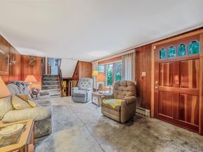 85 Hawthorne Street, Selden NY 11784