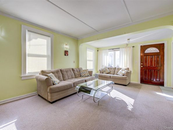 89-57 218 Street, Queens Village NY 11428