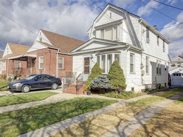 89-57 218 Street, Queens Village NY 11428