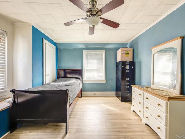 89-57 218 Street, Queens Village NY 11428