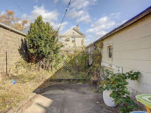 89-57 218 Street, Queens Village NY 11428