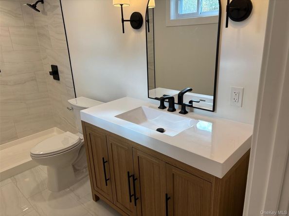 209 Loop Drive, Sayville NY 11782