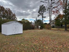 209 Loop Drive, Sayville NY 11782