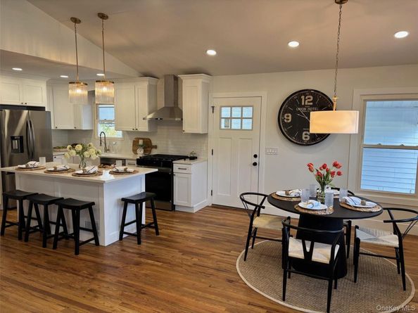 209 Loop Drive, Sayville NY 11782