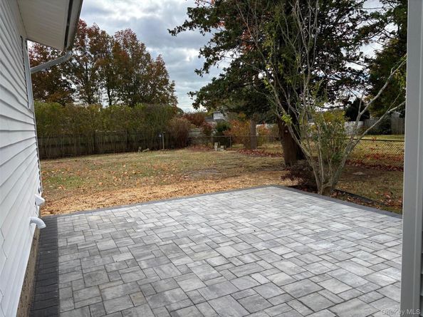 209 Loop Drive, Sayville NY 11782