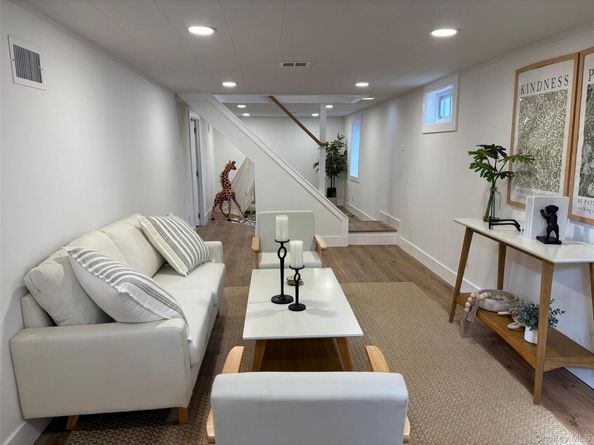 209 Loop Drive, Sayville NY 11782