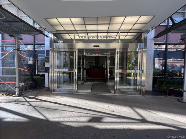 70-20 108th Street 2K, Forest Hills NY 11375