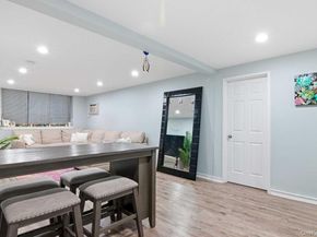 52 Brompton Road 52, Great Neck NY 11021