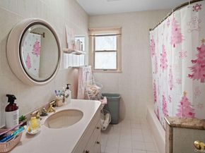 1111 Hempstead Avenue, South Hempstead NY 11550