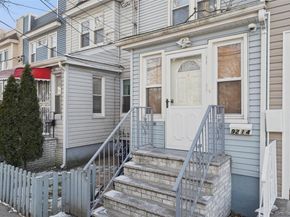 9214 104th Street, Richmond Hill NY 11418