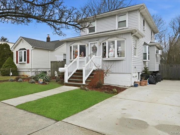 307 Frederick Avenue, Bellmore NY 11710