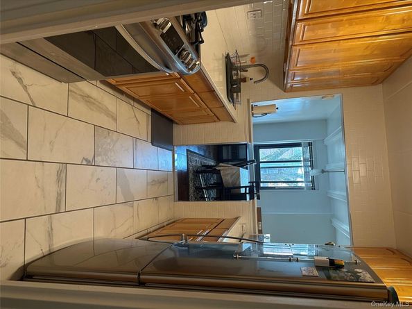 1101 Midland Avenue 323, Bronxville NY 10708
