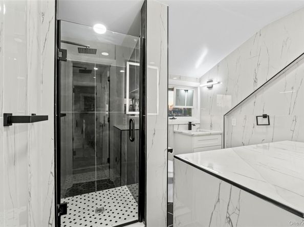 602 Clocks Boulevard, Massapequa NY 11758