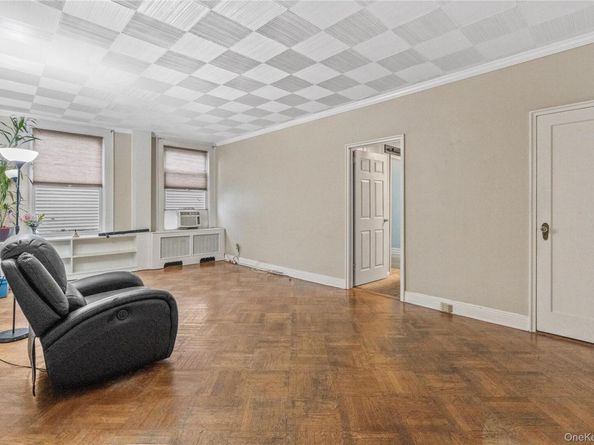 240 N Fulton Avenue, Mount Vernon NY 10552