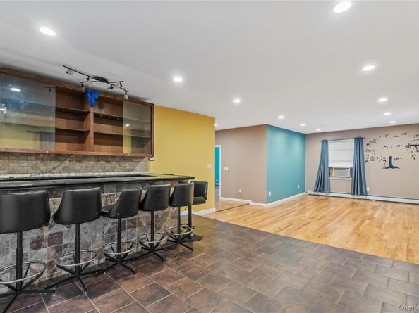 240 N Fulton Avenue, Mount Vernon NY 10552